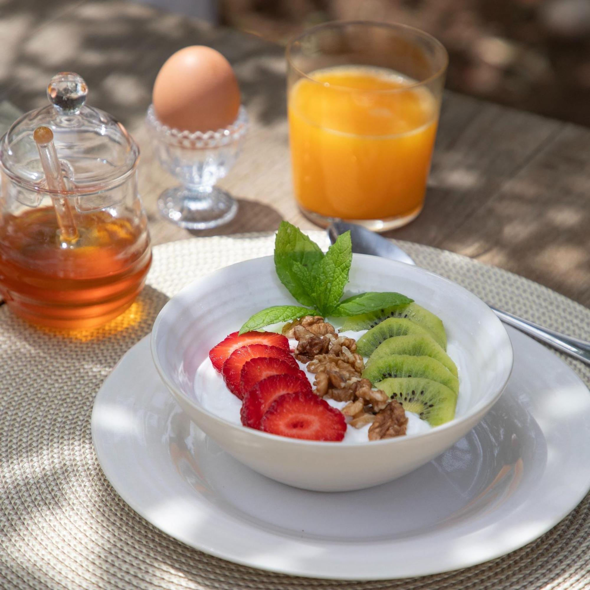 Korona Boutique Hotel Ítilo Kültér fotó