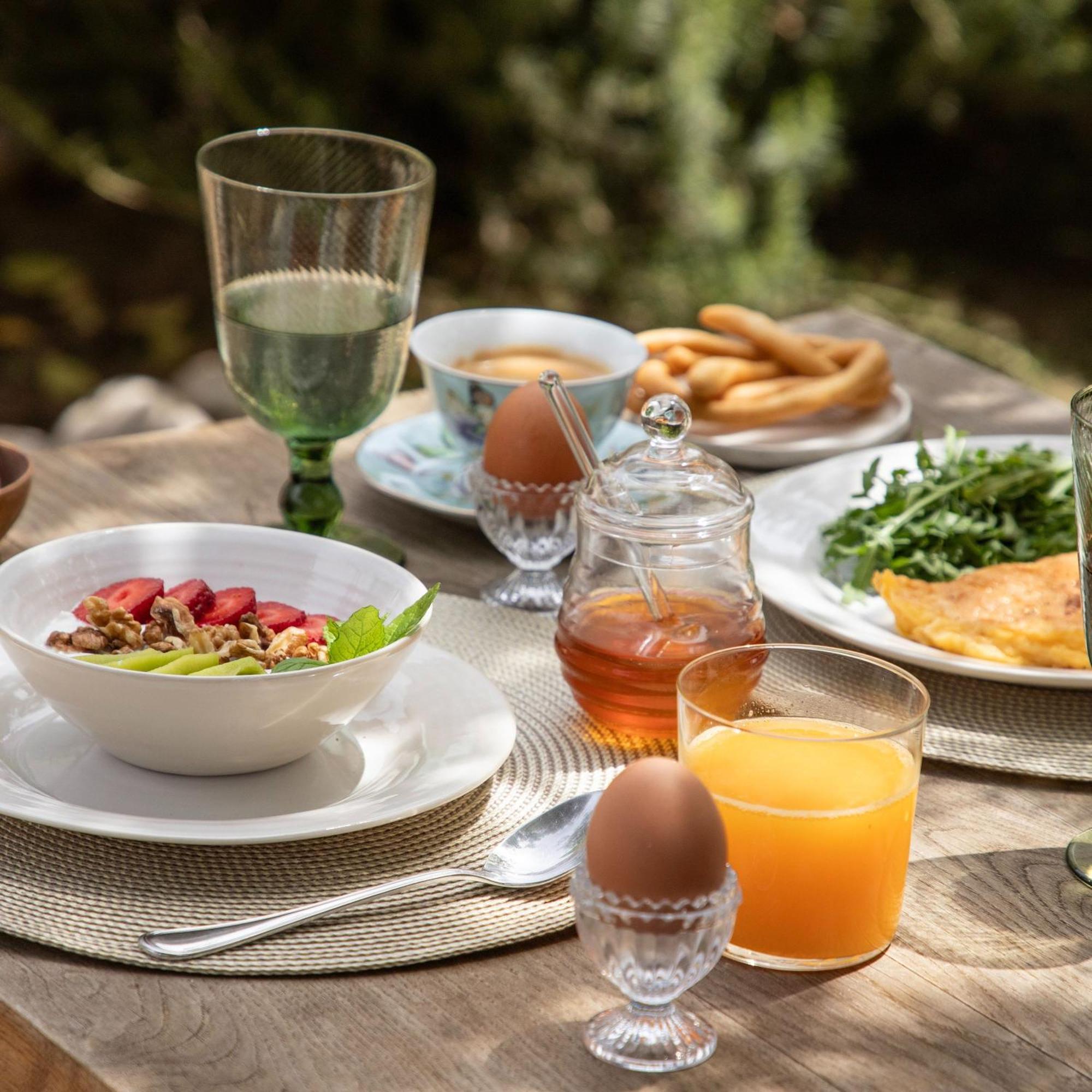 Korona Boutique Hotel Ítilo Kültér fotó