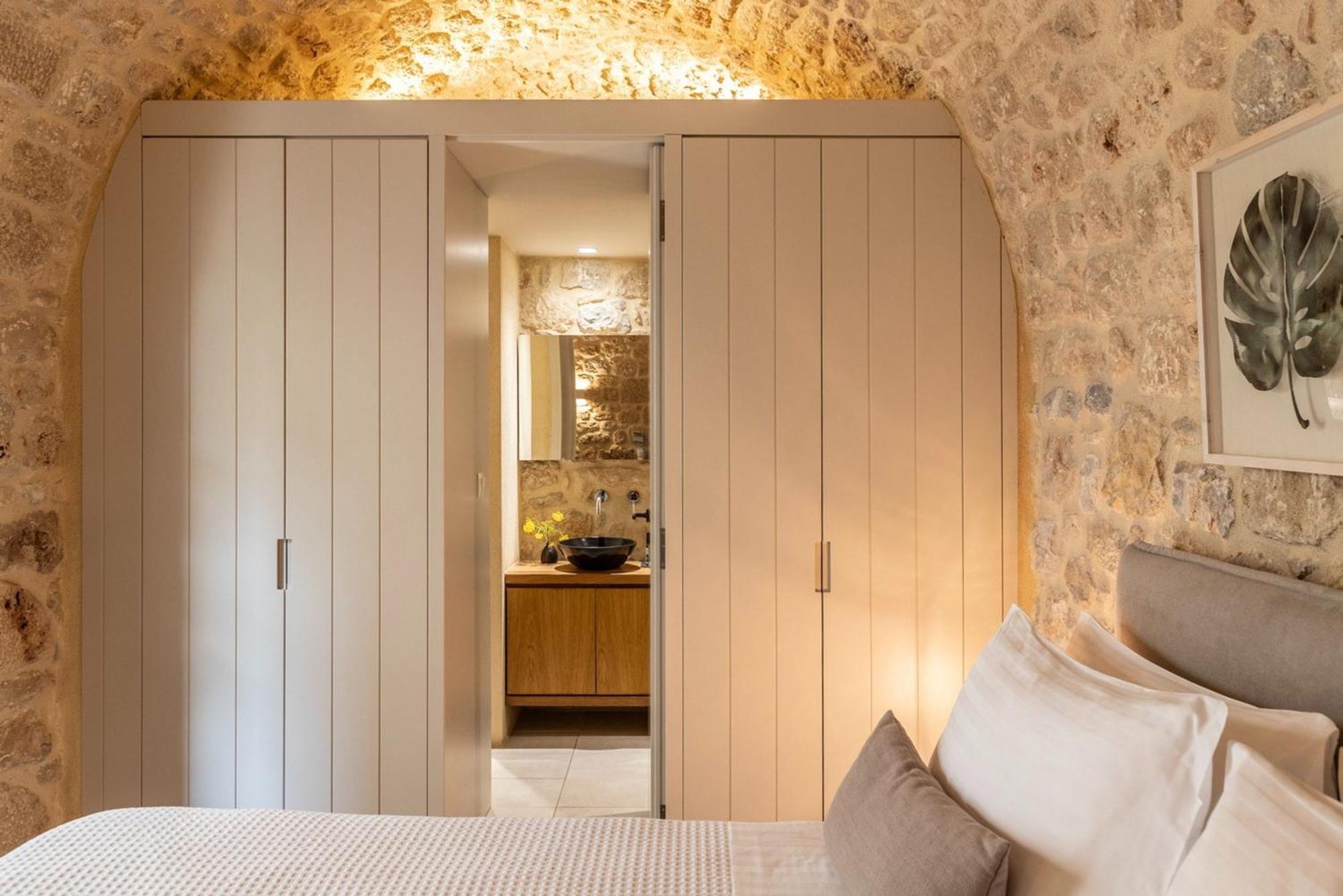 Korona Boutique Hotel Ítilo Kültér fotó