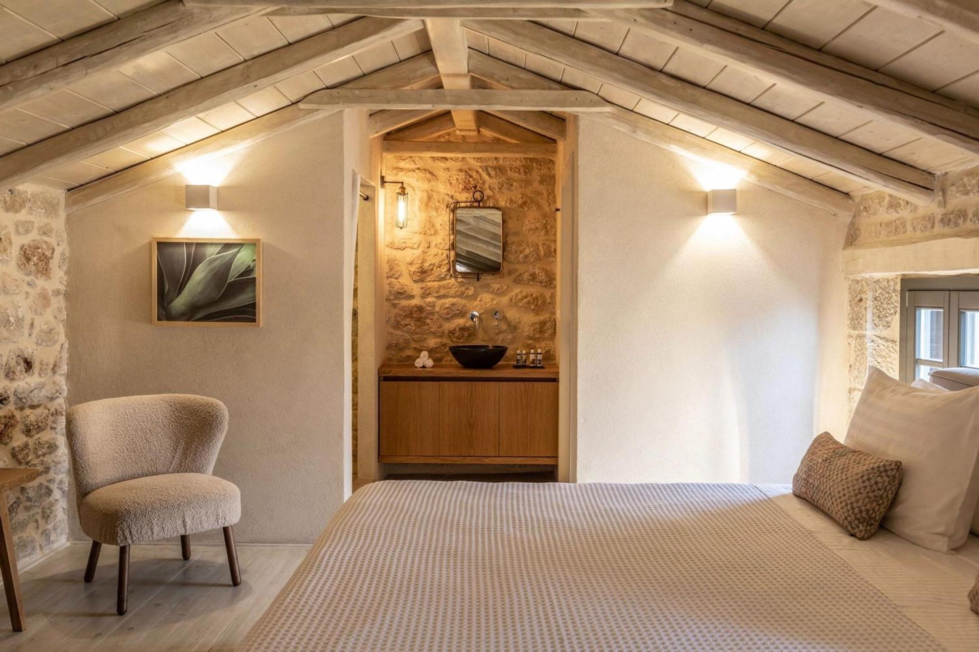 Korona Boutique Hotel Ítilo Kültér fotó